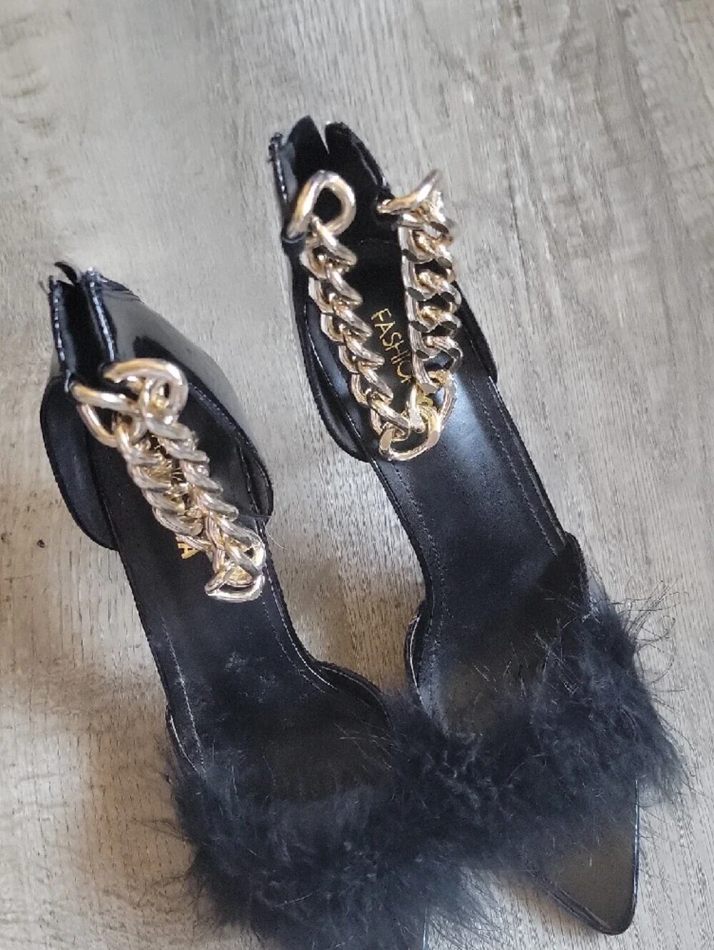 Fashion Nova Size 11 Amalia Chain Heels